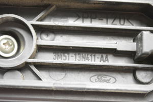 Ford C-MAX (2003–2010) Feu arrière d’angle 3M5113A603AA - 2
