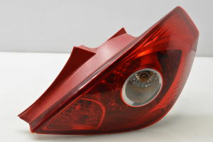 Rear corner light - 13211841