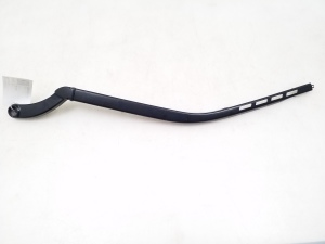   Windshield wiper blade 