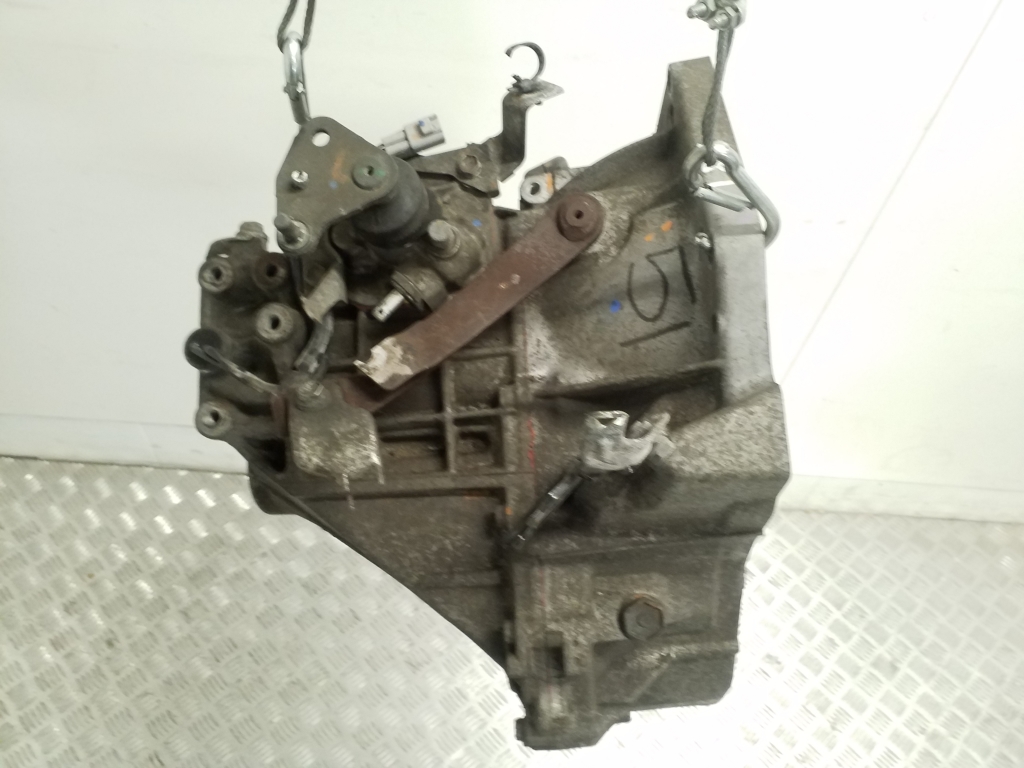 TOYOTA Aygo 1 generation (2005-2014) Коробка передач 303000H010 20416731