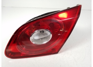 Tail light on trunk lid - 3C8945094F