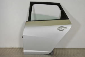 Aizmugurējās sānu durvis - 6J8833055