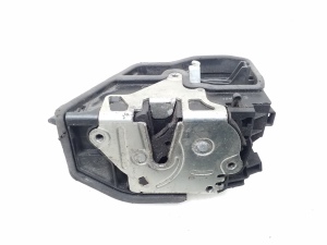 BMW 5 SERIES E60 (2003–2010) Rear side door lock 7154629 - 3