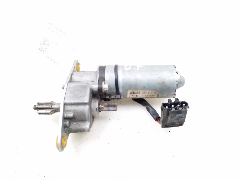BMW X5 E53 (1999-2006) Front Right Seat Control  Motor 8251415 25078260