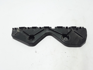   Rear bumper bracket 