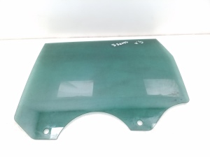Rear side door glass - 