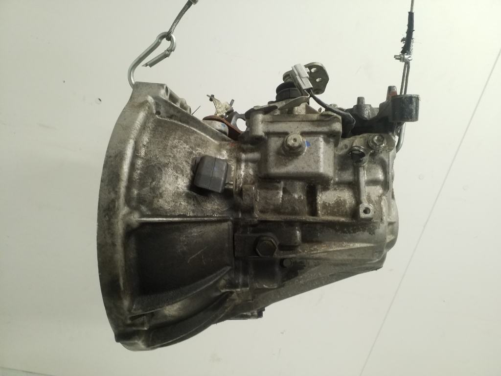 TOYOTA Aygo 1 generation (2005-2014) Gearbox 20416971