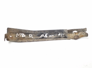 Front bumper bracket - 