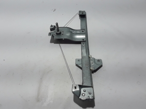  Rear side door window lifter 