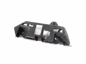  Rear bumper bracket 