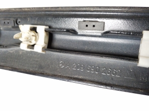 Mercedes Benz CLK-Class 209 (2002–2009) Tagumise poritiiva liist A2096902662 - 2