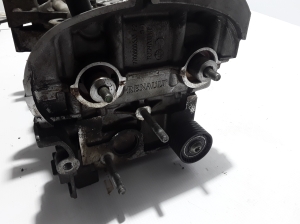 RENAULT Scenic (1996–2003) Cylinder head 7700600552 - 2