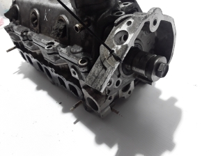 RENAULT Espace IV (2002–2014) Cylinder head 7701064415 - 3