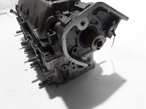 RENAULT Espace IV (2002–2014) Cylinder head 7701064414 - 2