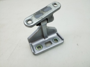   Rear side door hinge upper 