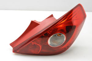 Rear corner light - 13211841