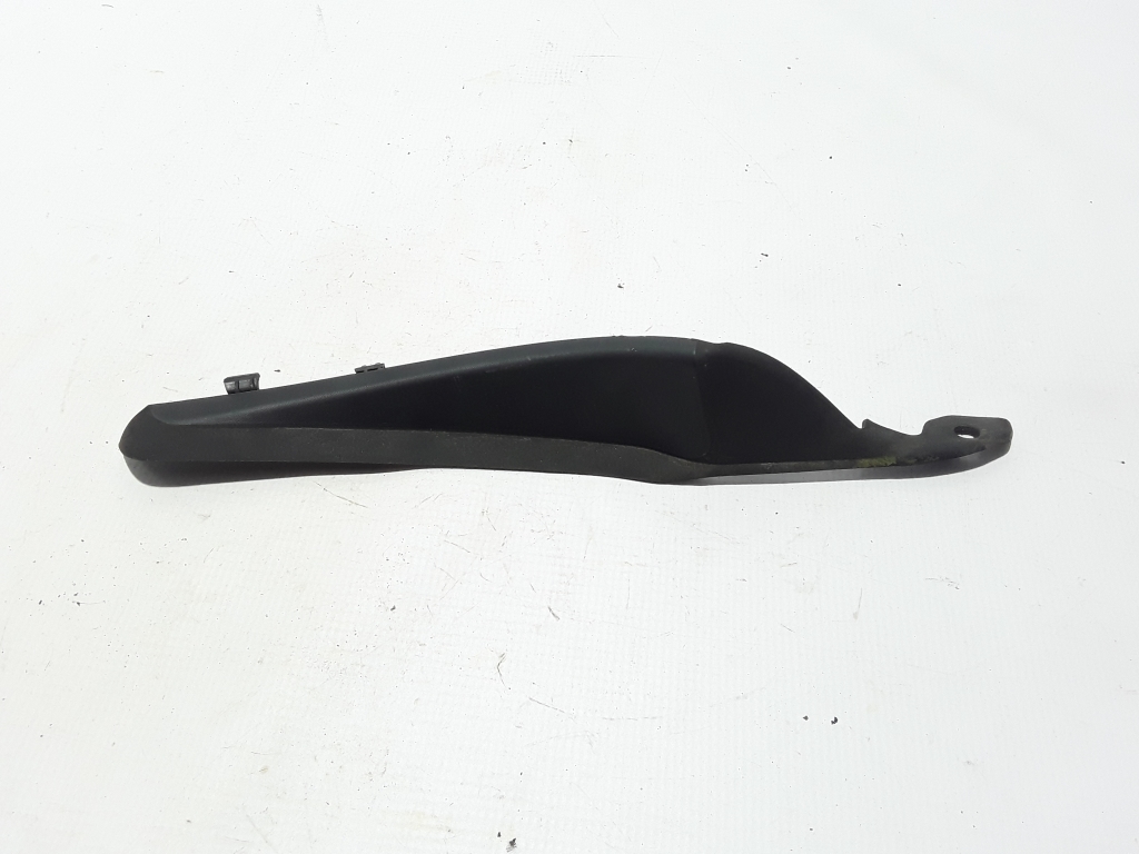 RENAULT Laguna 3 generation (2007-2015) Priekšējā stikla tīrītāja apdare / plastmasa 668630003R 22401526