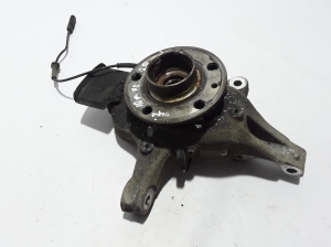 Front wheel hub - 400150006R