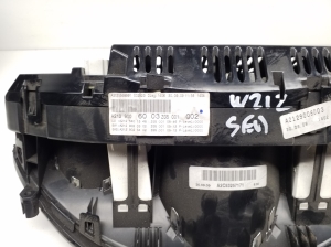 Mercedes Benz E-Class W212 (2009–2015) Instrument cluster A2129006003 - 3