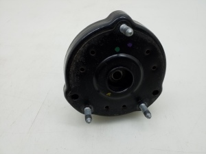 Mercedes Benz CLS-Class 219 (2004–2010) Front strut mount with bearing A2113200026 - 2