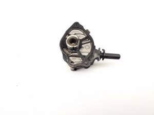 Mercedes Benz E-Class W212 (2009–2015) Vacuum pump A6512300165 - 2