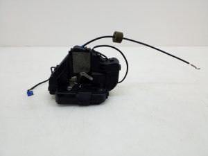 Mercedes Benz CLS-Class 219 (2004–2010) Tagumise külgukse lukk A2197300235 - 3