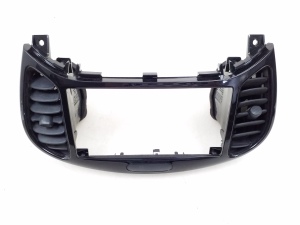 Armaturenbrett Zierleiste - 68260BX80A