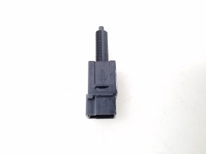   Brake pedal switch  -  