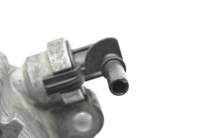 Citroen C4 (2004–2010) Vacuum pump D1563A - 3
