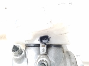 NISSAN Juke F15 (2010–2018) Brake master cylinder - 2