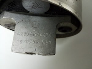 Mercedes Benz CLS-Class 219 (2004–2010) Roolivõlli rist A2034620478 - 2