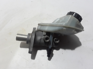 VOLVO V70 III (2007–2017) Piduri peasilinder 36002450 - 2
