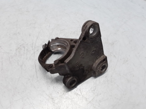 Front drive shaft bracket - 8200502735 