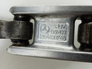 Mercedes Benz CLS-Class 219 (2004–2010) Roolivõlli rist A2104620748 - 2