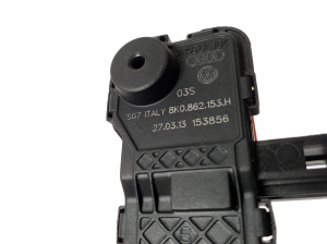 AUDI S4 (2008–2015) Kütuse täiteava korgi lukustus 8K0862153H - 2