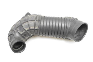 AUDI A4 B7 (2004–2008) Hose 8E0129615J - 2