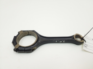  Connecting rod 