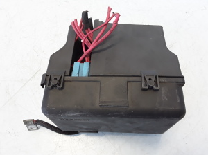 RENAULT Espace IV (2002–2014) Sicherungskastenhalter unter der Motorhaube 8200210898 - 2
