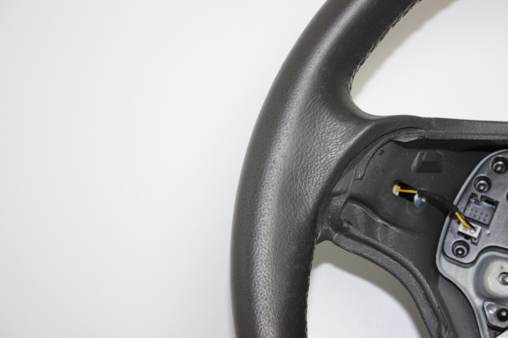 Used Mercedes Benz SClass Steering wheel A2214600103