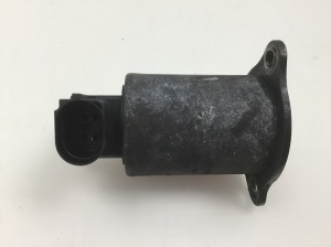 NISSAN Primera P12 (2001–2008) Ventil Abgasrückführung 8200282879