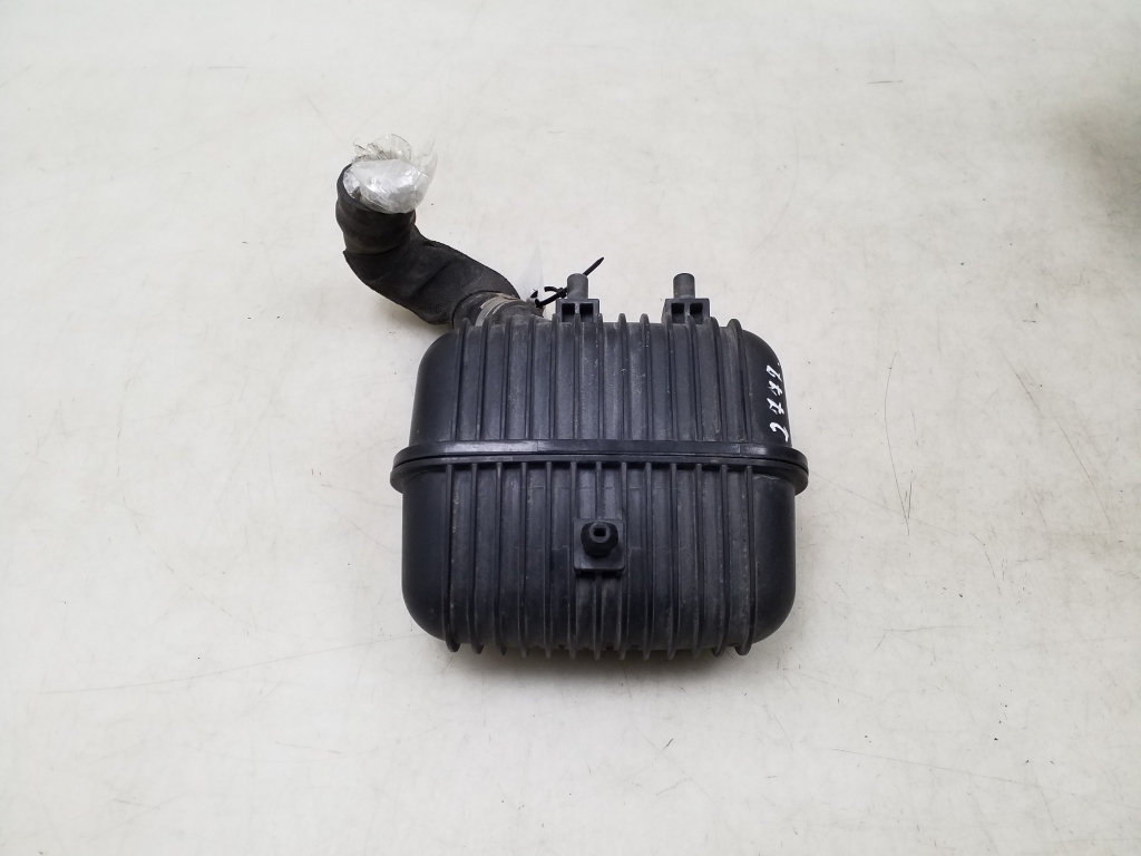 AUDI A4 B8/8K (2011-2016) Other Engine Compartment Parts 8K0129955A 25078709