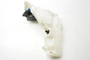 AUDI A4 B8 (2007–2016) Front washer fluid reservoir 8T0955453B - 3