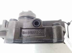 Mercedes Benz C-Class 203 (2000–2007) Kraftstoffpumpe A6110900350 - 3
