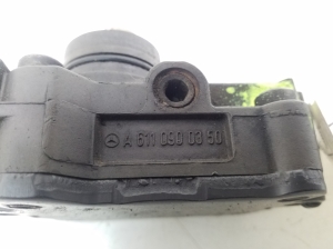 Mercedes Benz C-Class 203 (2000–2007) Kütusepump A6110900350 - 3