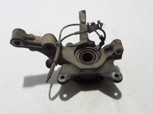 Mercedes Benz Citan 415 (2012–2021) Front wheel hub A4153320200 - 2
