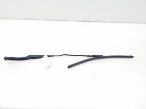  Windshield wiper blade 