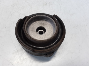 BMW 5 SERIES F11 (2010–2017) Front strut mount with bearing 31306795777 - 2