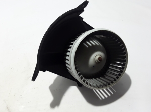 RENAULT Kangoo (2008–2020) Salongi puhuri mootor 7701068976 - 3