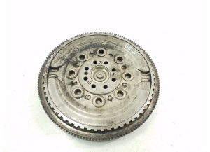  Clutch flywheel 