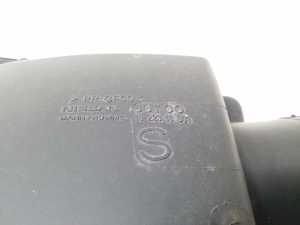 NISSAN Qashqai (2006–2013) Luftfiltergehäuse 1022318S01 - 3